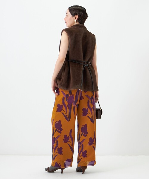 NOLLEY’S(ノーリーズ)の「《セットアップ対応》ウォッシャブルDEVEAUX花柄楊柳パンツ(その他パンツ・レディース・イエロー系その他・38/36)」の22枚目の写真