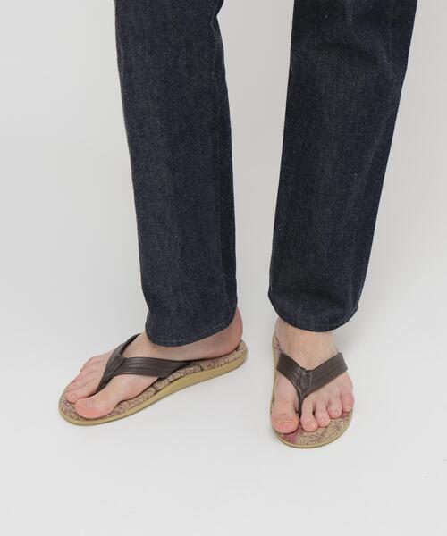 AVIREX(アヴィレックス)の「《AVIREX×ISLAND SLIPPER》MAP PATTERN TONG SANDAL / アイランドスリッパ トングサンダル / AVIREX / アヴィレックス(サンダル・メンズ・ベージュ/ブラック・10/9/8/7)」の2枚目の写真