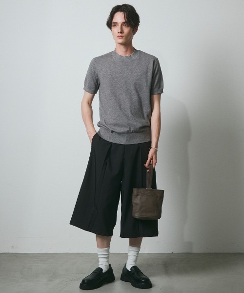 DAZE（デイズ）の「ポリエステルツイル タックワイド ショートスラックス（スラックス・メンズ・ブラック/チャコールグレー・SMALL/MEDIUM/LARGE/X-LARGE）」の3枚目の写真