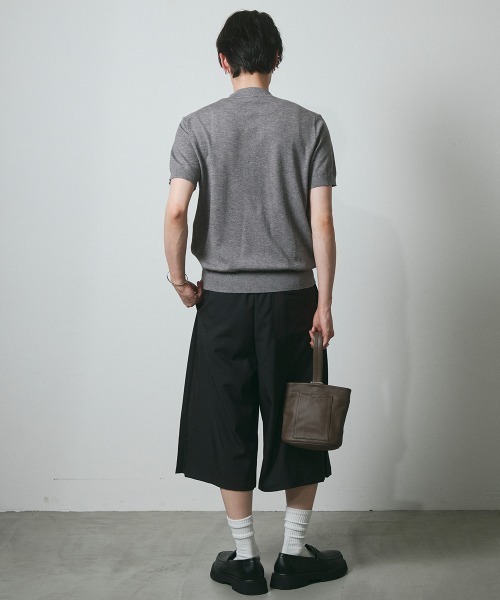 DAZE（デイズ）の「ポリエステルツイル タックワイド ショートスラックス（スラックス・メンズ・ブラック/チャコールグレー・SMALL/MEDIUM/LARGE/X-LARGE）」の13枚目の写真
