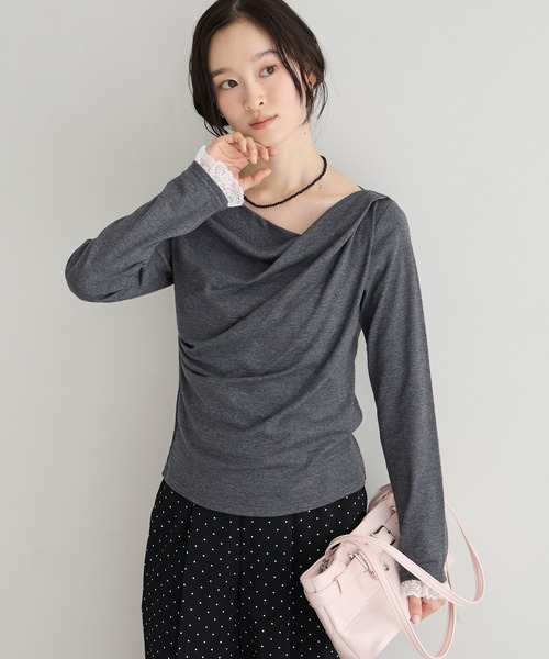 forksy.(フォルクシー)の「【forksy.】<エブリデイシリーズ>ドレープネック レースカフストップス / 無地・ドット(Tシャツ/カットソー・レディース・ピンク/オフホワイト/ホワイト系/チャコールグレー/ブラック・FREE)」の4枚目の写真