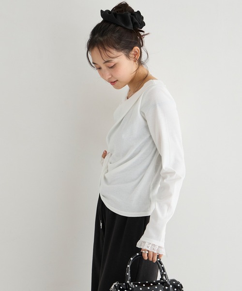 forksy.(フォルクシー)の「【forksy.】<エブリデイシリーズ>ドレープネック レースカフストップス / 無地・ドット(Tシャツ/カットソー・レディース・ピンク/オフホワイト/ホワイト系/チャコールグレー/ブラック・FREE)」の16枚目の写真