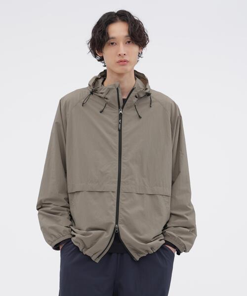 MARGARET HOWELL(マーガレットハウエル)の「RECYCLED TASLAN NYLON TAFFETA BLOUSON(ブルゾン・メンズ・ネイビー系1/ベージュ系その他4・LARGE/MEDIUM/X-LARGE)」の13枚目の写真