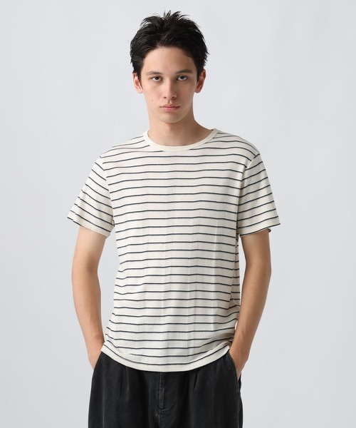 Robert P.Miller（ロバート ピー ミラー）の「[WEB限定]【Robert P.Miller】Panel-rib Crewneck Tee（Tシャツ/カットソー・メンズ・オフホワイト/ブラック/スモーク・LARGE/MEDIUM/X-LARGE）」の5枚目の写真