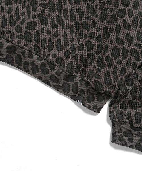 BGL(ビージーエル)の「BGL LOGO LEOPARD ZIP PARKA / ワッフル / サーマル / レオパード / ヒョウ柄 / Y2K / 韓国ストリート ジップパーカー(パーカー・レディース・ブラウン/グレー/ブラック・S/M/L)」の11枚目の写真
