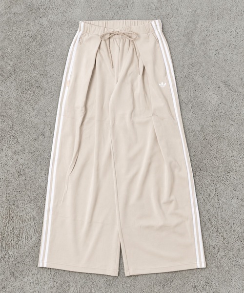 adidas(アディダス)の「【adidas Originals by JENNIE】ワイドパンツ / プリーツ トラックパンツ / アディダスオリジナルス adidas Originals(その他パンツ・レディース・ベージュ/ブラック・M)」の2枚目の写真