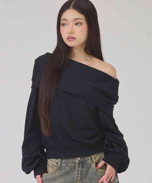 ANAP(アナップ)の「オフショルフーディプルオーバー(その他トップス・レディース・ブラック/グレー/ベージュ系その他・F)」の2枚目の写真