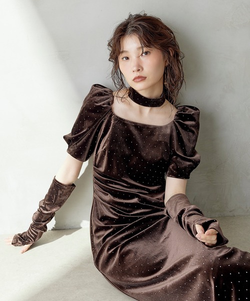 Kana（カナ）の「キラキラベロアドレープドレス3点セット パーティー 結婚式 お呼ばれ オケージョン（ドレス・レディース・ダークブラウン/チャコールグレー/ブラック・M）」の3枚目の写真