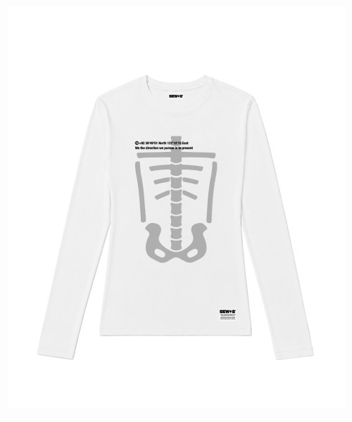 SEW-B（ソービー）の「セミクロップリブ長袖Tシャツ [ホワイト]（Tシャツ/カットソー・レディース・その他・FREE）」の2枚目の写真