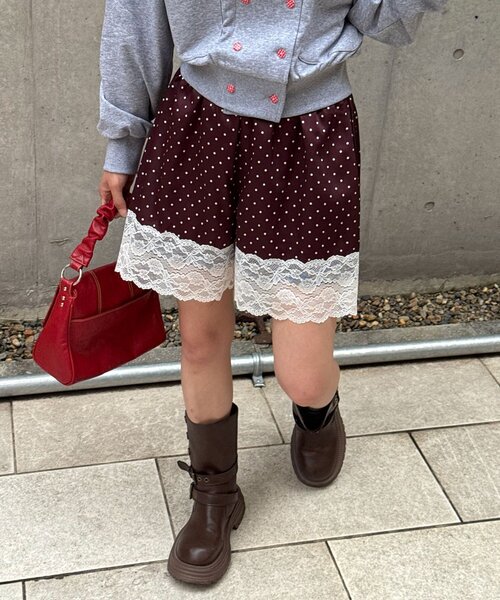CIAOPANIC(チャオパニック)の「配色レースヘムサテンドットショートパンツ(その他パンツ・レディース・ネイビー/ブラウン/アイボリー・ONE SIZE)」の15枚目の写真