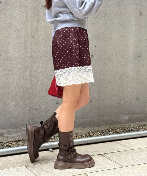 CIAOPANIC(チャオパニック)の「配色レースヘムサテンドットショートパンツ(その他パンツ・レディース・ネイビー/ブラウン/アイボリー・ONE SIZE)」の17枚目の写真