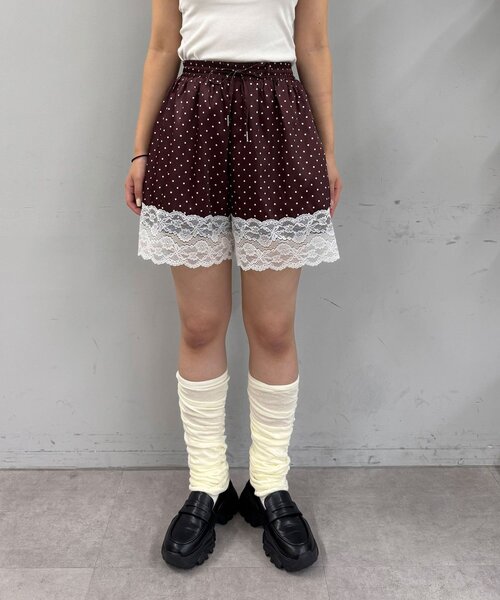 CIAOPANIC(チャオパニック)の「配色レースヘムサテンドットショートパンツ(その他パンツ・レディース・ネイビー/ブラウン/アイボリー・ONE SIZE)」の22枚目の写真