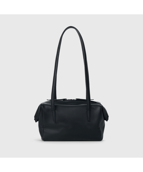 LOOKAST（ルックキャスト）の「フェイレザーショルダーバッグ / FAYE LEATHER SHOULDER BAG_2colors（ショルダーバッグ・レディース・ブラック/ライトイエロー・ONE SIZE）」の2枚目の写真