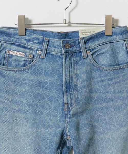 Calvin Klein(カルバン・クライン)の「Calvin Klein/カルバンクライン 90S STRAIGHT BOULEVARD BLUES デニムパンツ ストレートシルエット ブランドロゴ フルレングス ボトム 2026年秋冬 秋服冬服(デニムパンツ・メンズ・ライトブルー・32inch/30inch/34inch)」の9枚目の写真