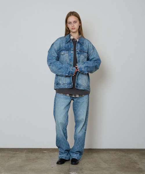 Calvin Klein(カルバン・クライン)の「Calvin Klein/カルバンクライン 90S STRAIGHT BOULEVARD BLUES デニムパンツ ストレートシルエット ブランドロゴ フルレングス ボトム 2026年秋冬 秋服冬服(デニムパンツ・メンズ・ライトブルー・32inch/30inch/34inch)」の19枚目の写真