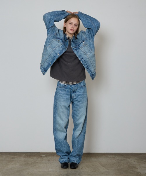 Calvin Klein(カルバン・クライン)の「Calvin Klein/カルバンクライン 90S STRAIGHT BOULEVARD BLUES デニムパンツ ストレートシルエット ブランドロゴ フルレングス ボトム 2026年秋冬 秋服冬服(デニムパンツ・メンズ・ライトブルー・32inch/30inch/34inch)」の21枚目の写真