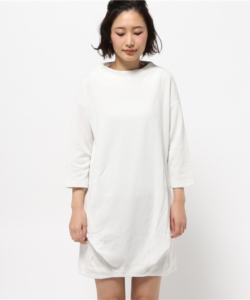 REAL CUBE（リアルキューブ）の「CYNICAL 裾タックシンプル七分袖ワンピース（ワンピース・レディース・オフホワイト/ブルー・02）」の12枚目の写真