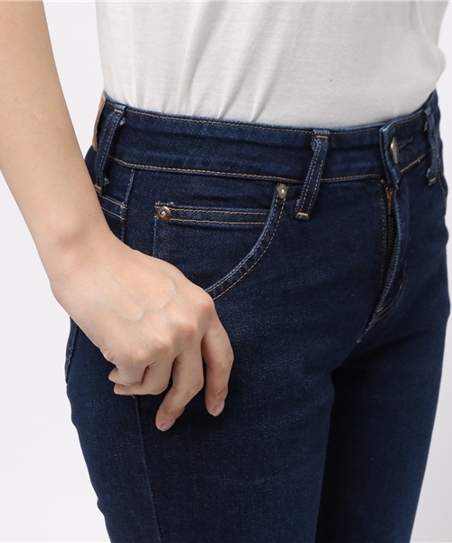 URBAN RESEARCH（アーバンリサーチ）の「UR Lee SKINNY（デニムパンツ・レディース・インディゴブルー・MEDIUM/XS size/SMALL）」の7枚目の写真
