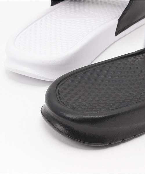 NIKE（ナイキ）の「NIKE ナイキ / ベナッシ JUST DO IT ミスマッチ（サンダル・メンズ・ブラック/ネイビー・26/27/28）」の8枚目の写真