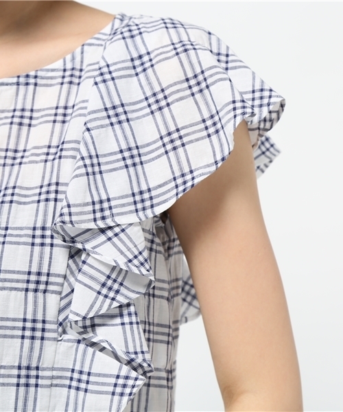 LIMITLESS LUXURY（リミットレスラグジュアリー）の「ラッフルブラウス◆（シャツ/ブラウス・レディース・ホワイト/ネイビー/ブルー系その他・FREE）」の5枚目の写真