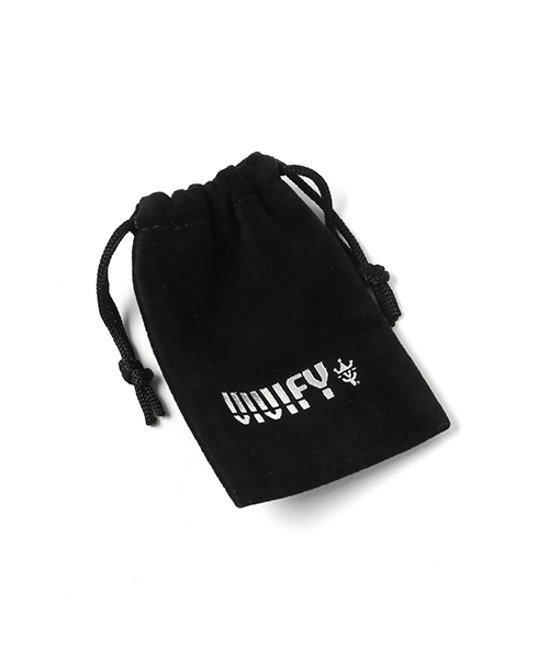 VIVIFY（ビビファイ）の「ピアス/フープ(S)/アラベスク/ヘビー（ピアス（片耳用）・メンズ・シルバー・FREE）」の4枚目の写真