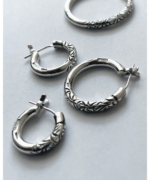 VIVIFY（ビビファイ）の「ピアス/フープ(S)/アラベスク/ヘビー（ピアス（片耳用）・メンズ・シルバー・FREE）」の5枚目の写真