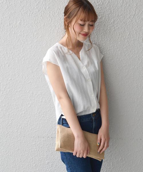 SHIPS for women（シップスフォーウィメン）の「カラードビーフレンチスリーブブラウス◇（シャツ/ブラウス・レディース・ライトブルー/ライトホワイト・ONE SIZE）」の3枚目の写真