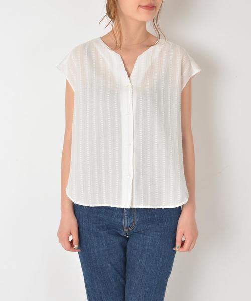 SHIPS for women（シップスフォーウィメン）の「カラードビーフレンチスリーブブラウス◇（シャツ/ブラウス・レディース・ライトブルー/ライトホワイト・ONE SIZE）」の5枚目の写真