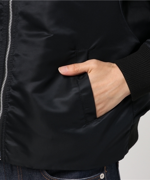 laboratory work（ラボラトリーワーク）の「ＢＩＧスリーブＭＡ－1（MA-1・レディース・ブラック/カーキ・MEDIUM）」の4枚目の写真