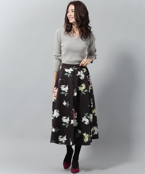 Andemiu(アンデミュウ)の「【WEB限定】ハートネックリブプルオーバー777404(ニット/セーター・レディース・グレー/グリーン/ブラック/パープル/ベージュ・FREE)」の9枚目の写真