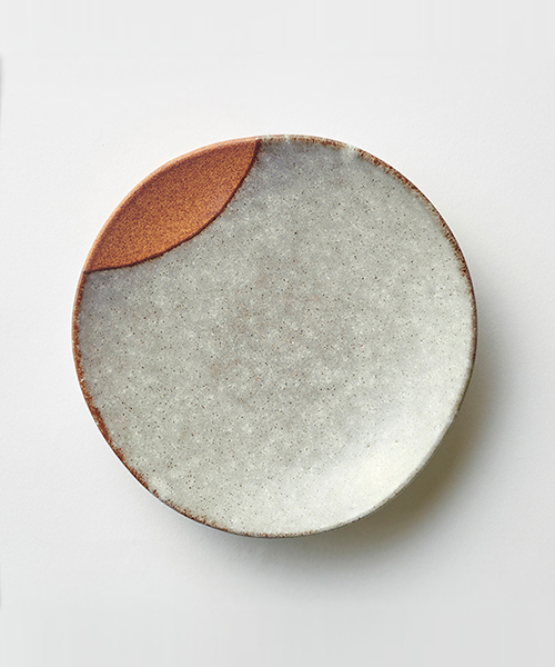 CULTURE BY DESIGN(カルチャーバイデザイン)の「MOON PLATE M / ムーン プレート Mサイズ(食器)」|グレー