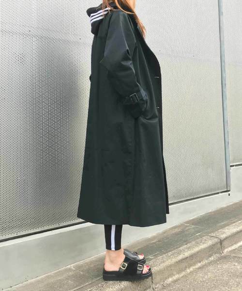 meJane(ミージェーン)の「綿ツイルトレンチコート(トレンチコート・レディース・ブラック/グレー/ベージュ/カーキ/キャメル・フリー)」の16枚目の写真