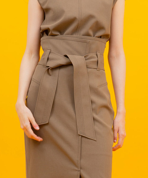 UNITED TOKYO（ユナイテッドトウキョウ）の「バイカラーランダムステッチスカート（スカート・レディース・ホワイト/ブラック/カーキ・1）」の13枚目の写真