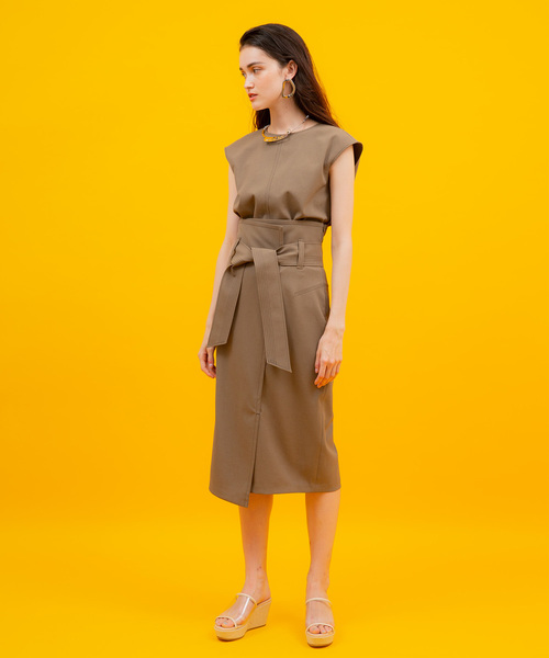 UNITED TOKYO（ユナイテッドトウキョウ）の「バイカラーランダムステッチスカート（スカート・レディース・ホワイト/ブラック/カーキ・1）」の16枚目の写真