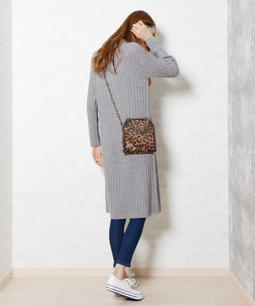shopnikoniko(ショップニコニコ)の「チェーンミニバッグ(ハンドバッグ・レディース・ブラック/レオパード/シルバーグレー/ホワイト・フリー)」の18枚目の写真