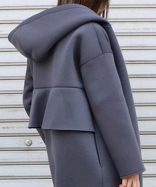 M y u(ミュー)の「フーディ バックフリルコーディガン(その他アウター・レディース・ブラック/ベージュ/チャコールグレー・FREE)」の16枚目の写真