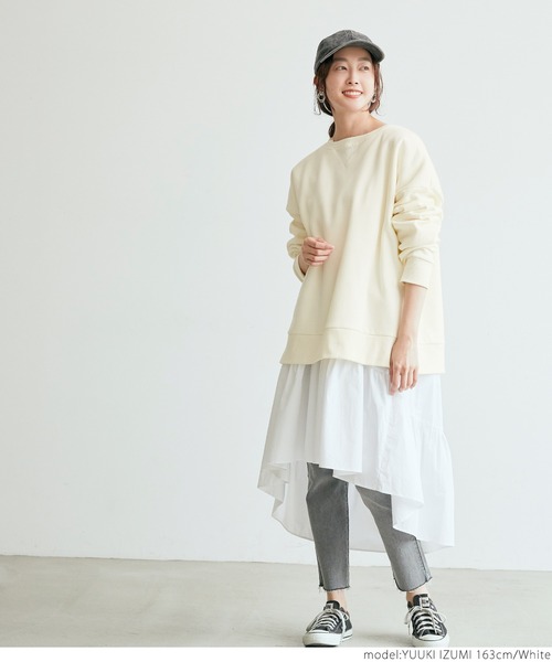 coca（coca）（コカ）の「裏起毛サイドスリットスウェットトップス（スウェット・レディース・ブラック/グレー/アイボリー/チャコール/ブラウン・ONE SIZE）」の15枚目の写真