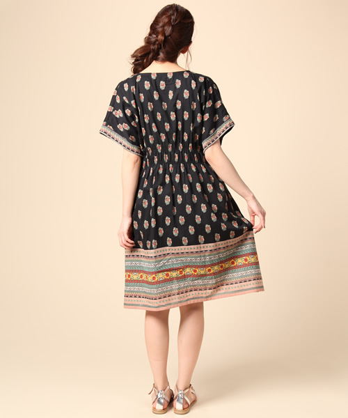 green label relaxing(グリーンレーベルリラクシング)の「INDIA FLW/PRT BEADS ワンピース(ワンピース・レディース・オフホワイト/ブラック/イエロー・FREE)」の10枚目の写真