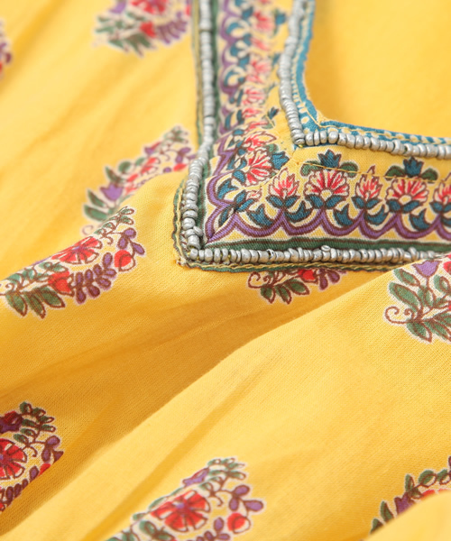 green label relaxing(グリーンレーベルリラクシング)の「INDIA FLW/PRT BEADS ワンピース(ワンピース・レディース・オフホワイト/ブラック/イエロー・FREE)」の9枚目の写真