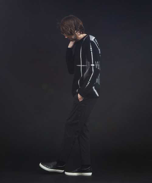 5351 POUR LES HOMMES(ゴーサンゴーイチプールオム)の「ネイティブグラデーションジャガードニット(ニット/セーター・メンズ・ブラック・44/46/48/50)」の8枚目の写真