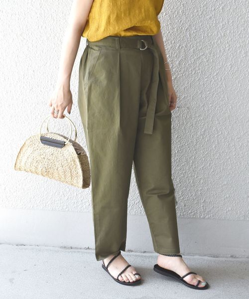 SHIPS Days（シップスデイズ）の「SHIPS Days STANDARD:タックテーパードパンツ◇（その他パンツ・レディース・ブラック/ベージュ/オリーブ・S～Ｍ/M～Ｌ）」の13枚目の写真