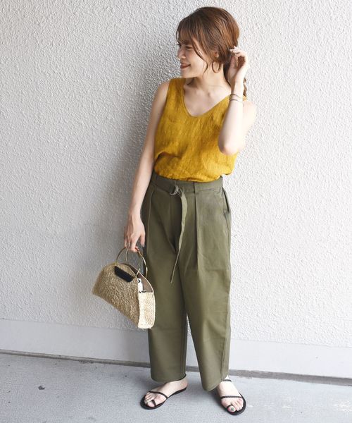 SHIPS Days（シップスデイズ）の「SHIPS Days STANDARD:タックテーパードパンツ◇（その他パンツ・レディース・ブラック/ベージュ/オリーブ・S～Ｍ/M～Ｌ）」の15枚目の写真