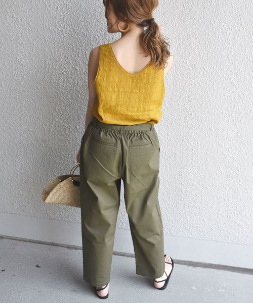 SHIPS Days（シップスデイズ）の「SHIPS Days STANDARD:タックテーパードパンツ◇（その他パンツ・レディース・ブラック/ベージュ/オリーブ・S～Ｍ/M～Ｌ）」の17枚目の写真