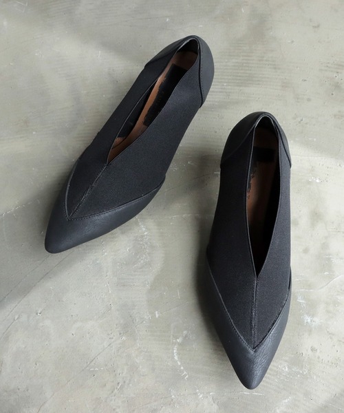 antiqua（アンティカ）の「マットブラックゴアパンプス（パンプス・レディース・ブラック・LL/S/M/L）」の10枚目の写真