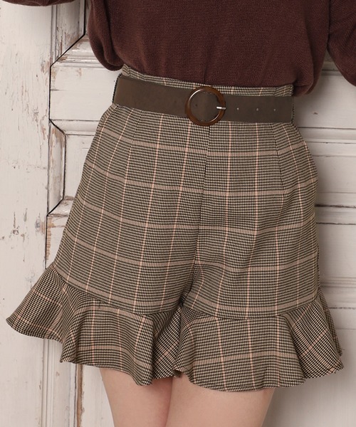 one after another NICE CLAUP(ワンアフターアナザーナイスクラップ)の「太ベルト付きフリルショートパンツ(その他パンツ・レディース・ブラック系その他/ブラウン/ブラウン系その他/カーキ・FREE)」の3枚目の写真