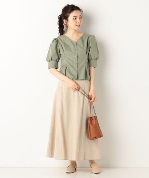 archives(アルシーヴ)の「バックリボンボリューム袖ブラウス(シャツ/ブラウス・レディース・オフホワイト/ベージュ/グリーン・MEDIUM)」の8枚目の写真