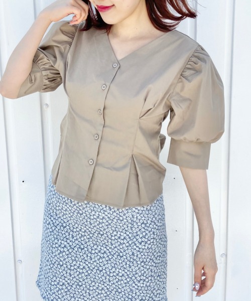 archives(アルシーヴ)の「バックリボンボリューム袖ブラウス(シャツ/ブラウス・レディース・オフホワイト/ベージュ/グリーン・MEDIUM)」の12枚目の写真