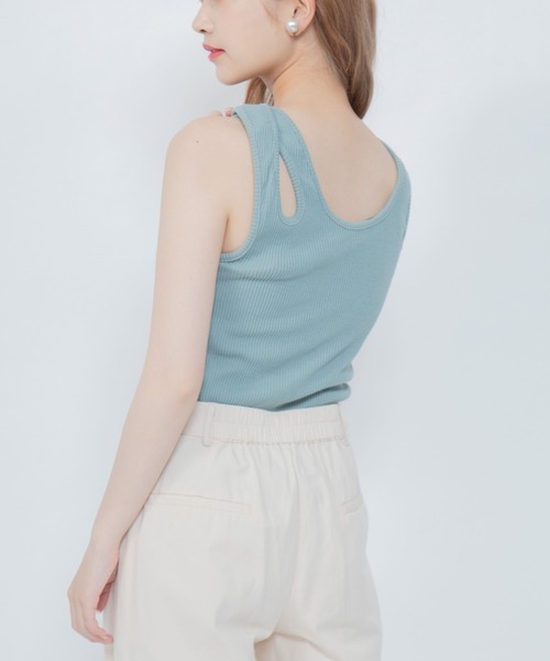 Mysa&Liina（ミーサリーナ）の「ショルダーデザインタンク（タンクトップ・レディース・ブラック/グレイッシュベージュ/アイボリー/ミント・M）」の4枚目の写真