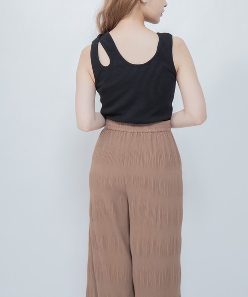 Mysa&Liina（ミーサリーナ）の「ショルダーデザインタンク（タンクトップ・レディース・ブラック/グレイッシュベージュ/アイボリー/ミント・M）」の14枚目の写真