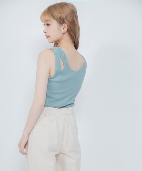 Mysa&Liina（ミーサリーナ）の「ショルダーデザインタンク（タンクトップ・レディース・ブラック/グレイッシュベージュ/アイボリー/ミント・M）」の10枚目の写真